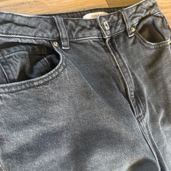 Dynamite | Size 27 | Claudia Mom Jeans Black Wash - Picture 5 of 6